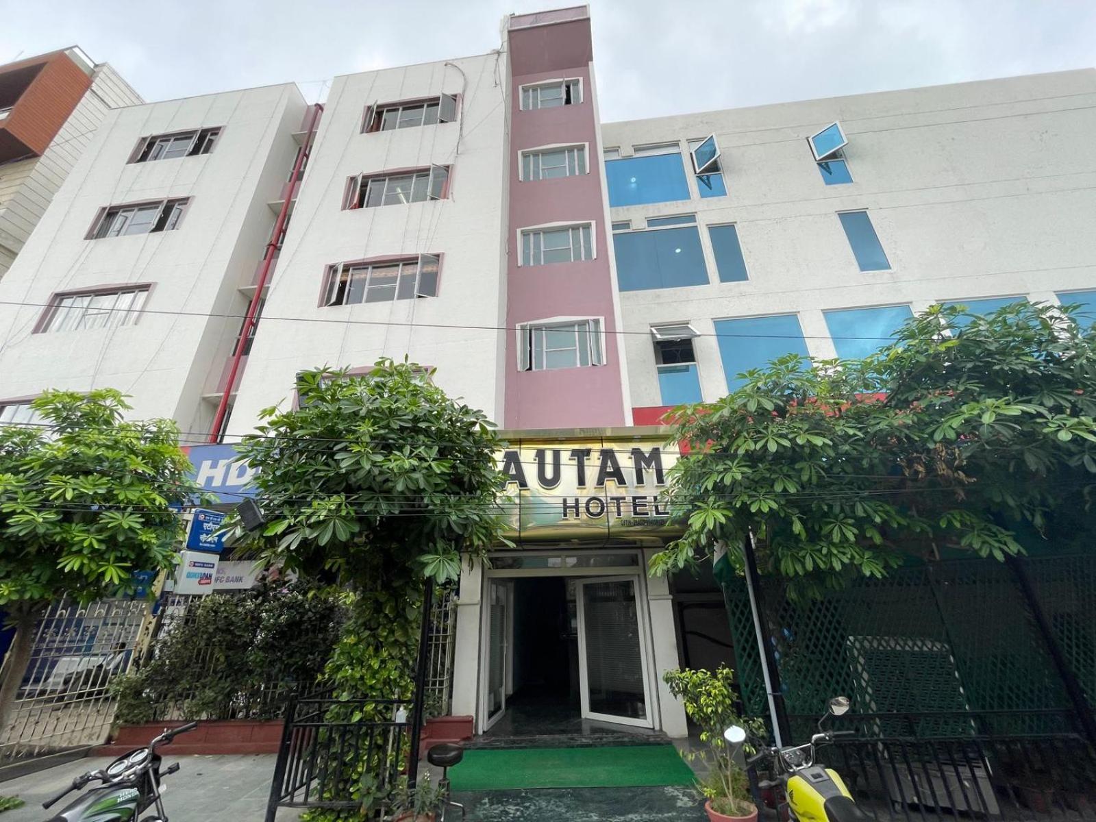 Gautam Hotel Варанаси Экстерьер фото