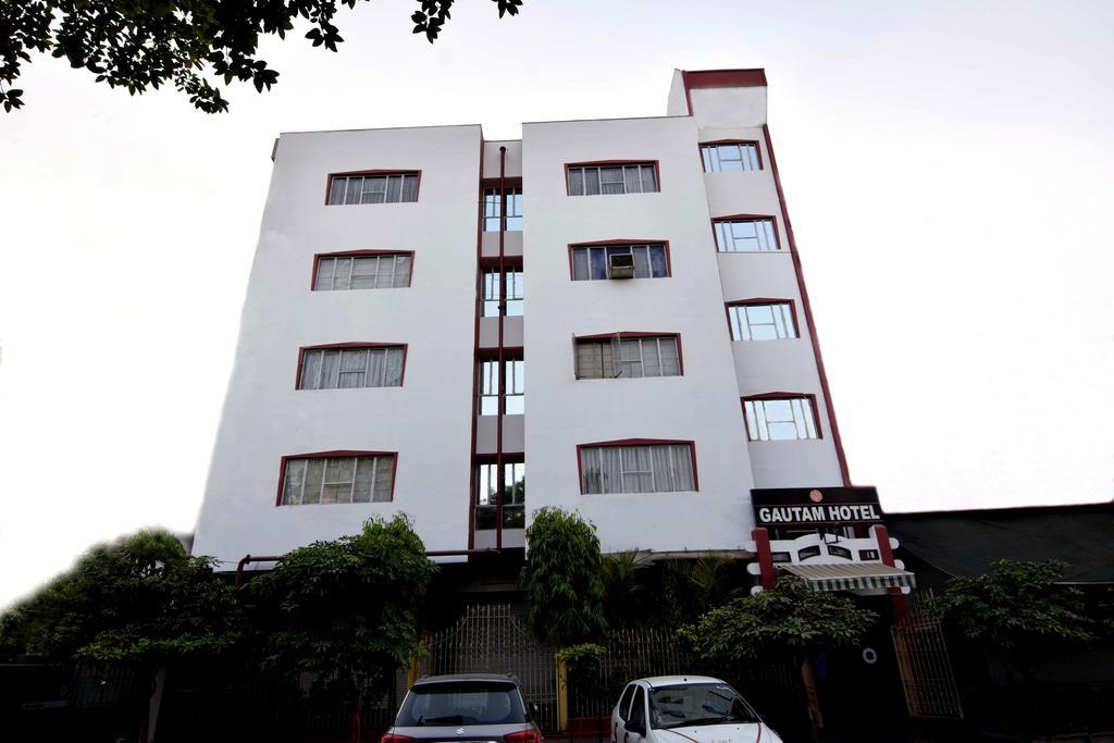 Gautam Hotel Варанаси Экстерьер фото